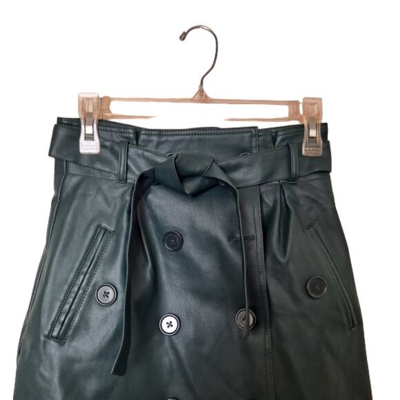 Forever 21 Emerald Green Non Leather Paper Bag Wrap Mini Skirt w Belt - Size S - Picture 5 of 9